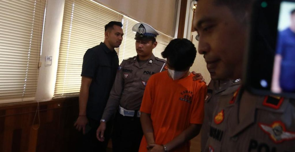 Misteri Pelat Kendaraan Ganda di Mobil BMW Cristiano yang Menabrak Argo